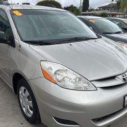 2008 Toyota Sienna