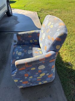 (Nemschoff) Rocking chairs x 2
