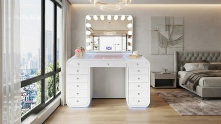 Emily White Vanity 🚛😅❤️😎😘🔥🔥