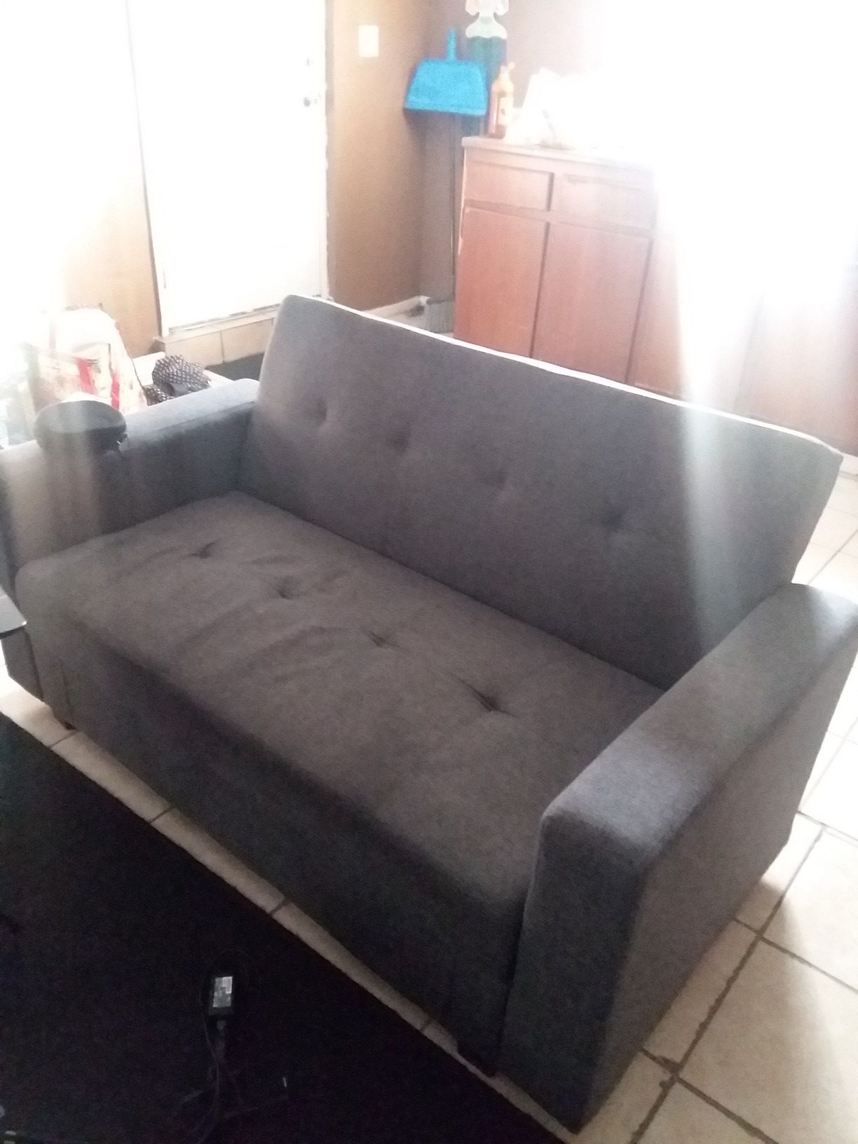 Nice dark gray couch 2 pece can turn in to a 1 full as in the pic..very clean only me AND NO BUGS I LIVE CLEAN