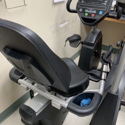 Spirit Recumbent Bike - Physical therapy /Commercial 
