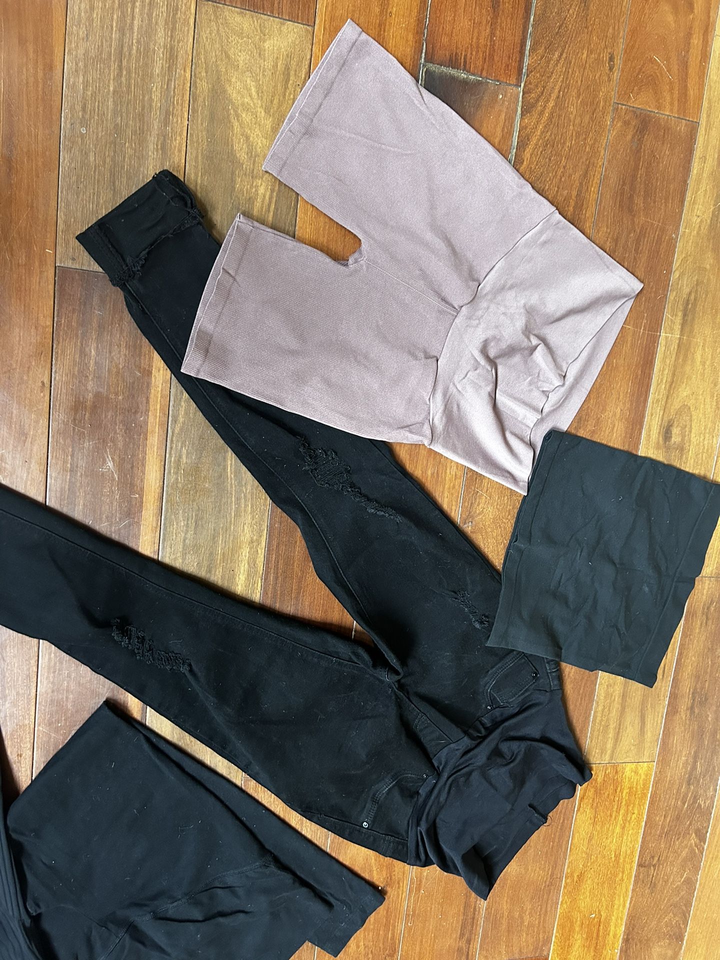 Maternity Bottoms 