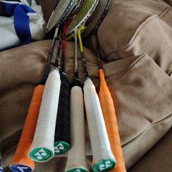 Badminton 🏸 Rackets & Birdies 