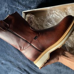 brand new silver wild boots in box work boots size 9