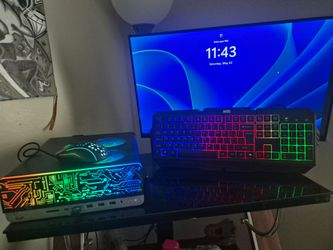 Almost new pc only used 2 times !!!