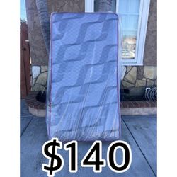 TWIN MATTRESS WITH BOX SPRING