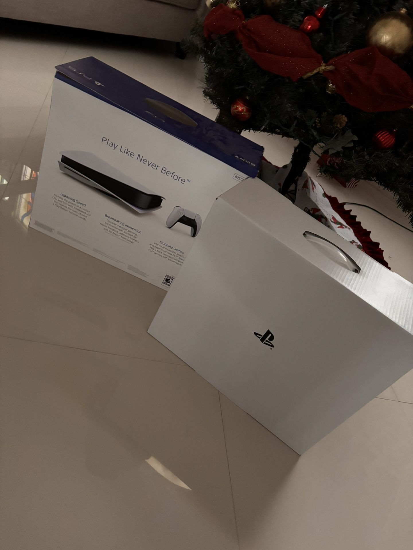 PS5 LIKE NEW WITH BOX !!! 📦 Christmas Gift Ready!!!
