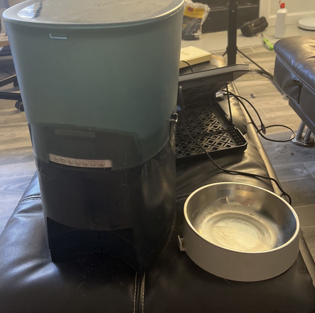 Automatic Dog Feeder