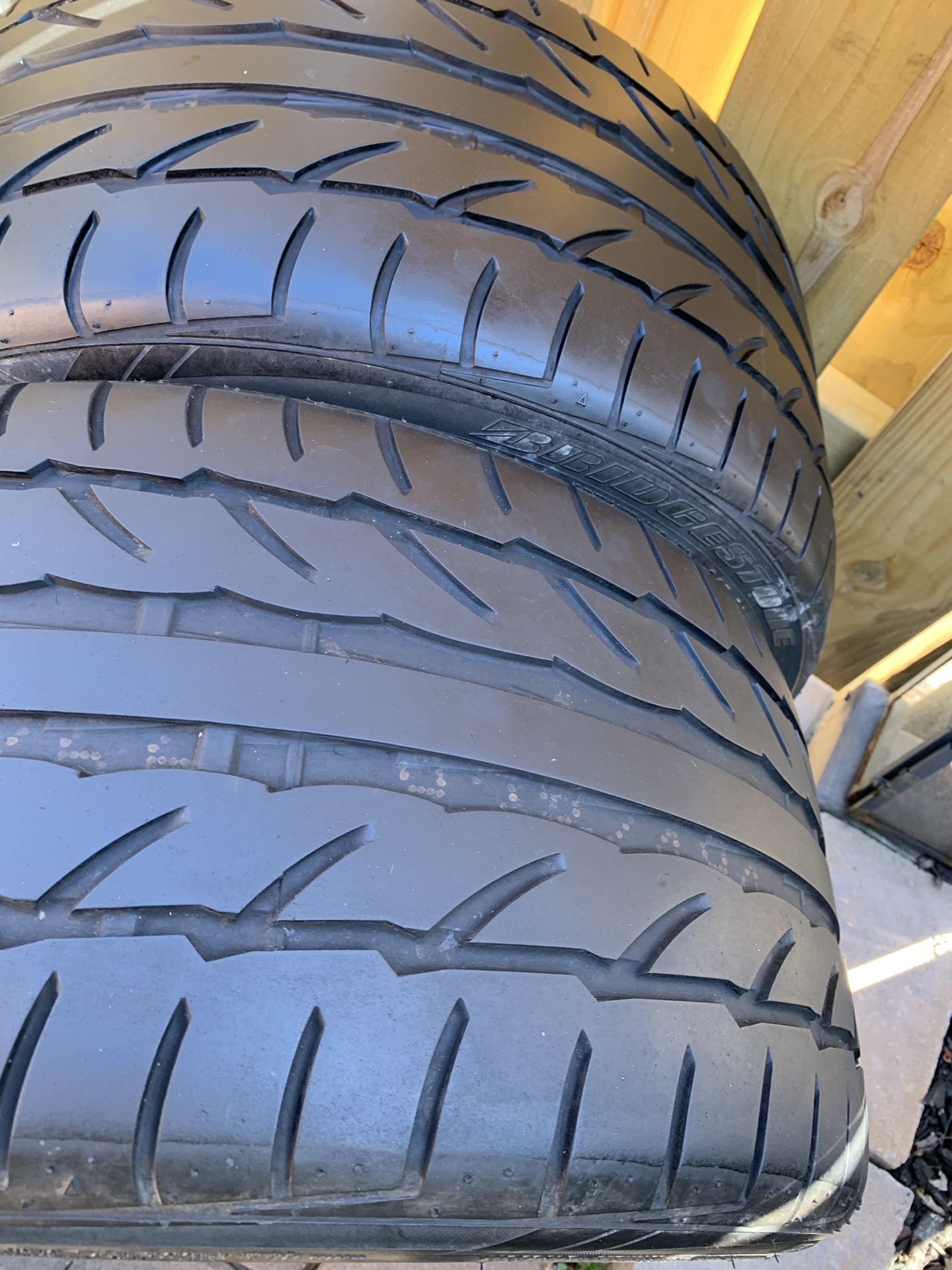 265 35 18 Bridgestone potenza 2 tires