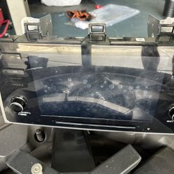 18 19 Subaru Legacy Outback Starlink Multimedia APPS Radio Receiver w/ CARPLAY