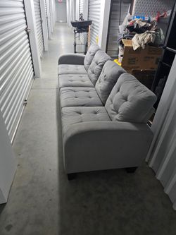 4 seat couch