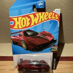 Hot Wheels / Pagani Zonda R / Dark Red