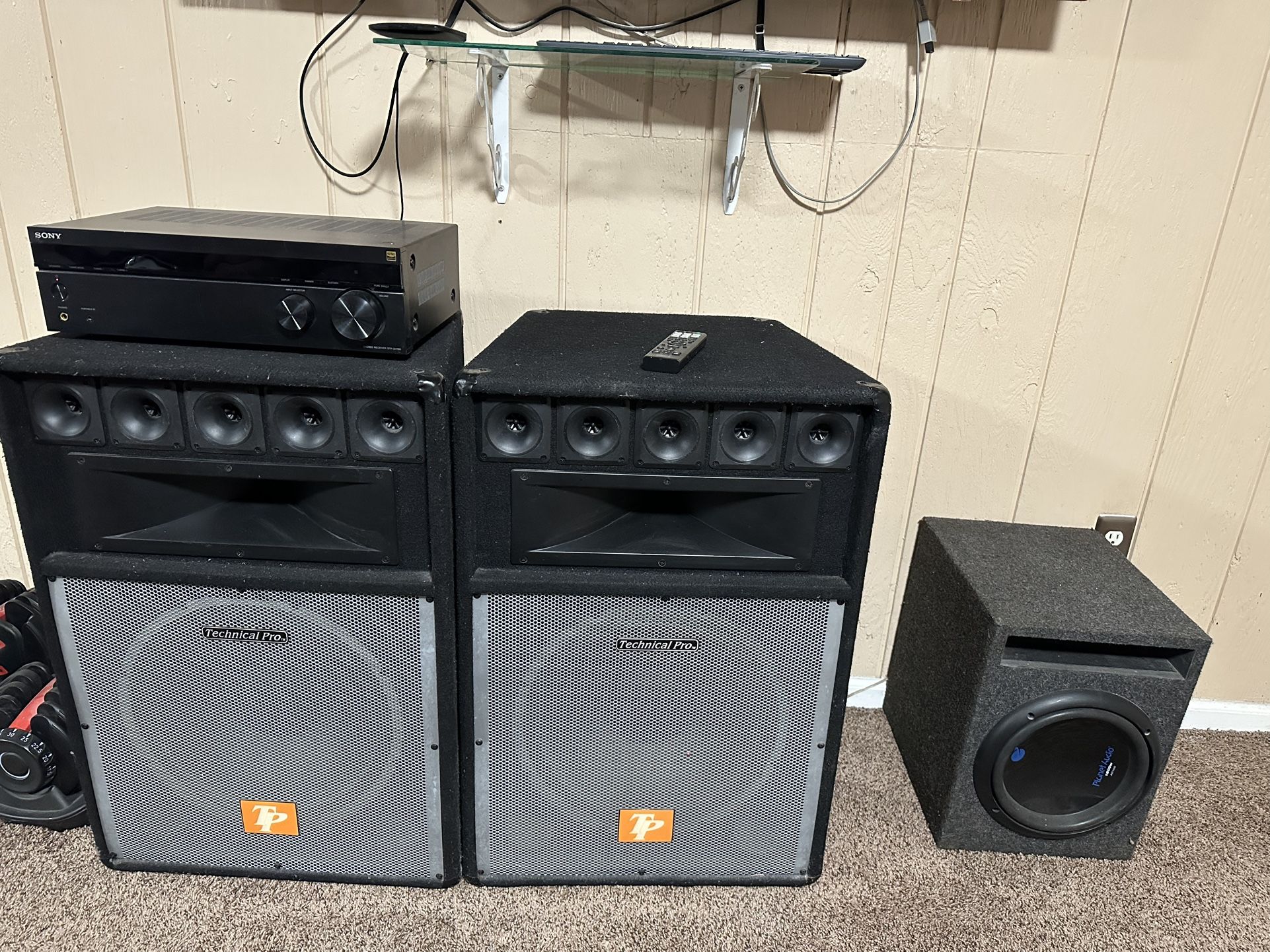 Technical Pro Speakers And Sony Receiver