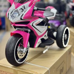 3 Wheeler Bike For Kids (12V) - Ride on Fun