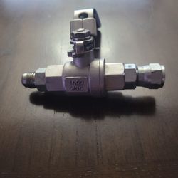 Valve  1000  3/8 $8.00  FreePickUp 