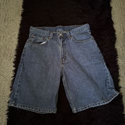 Levi’s jorts size 33