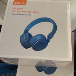 NEW WIRELESS Kids Headset LED Lights Microphone