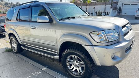 2005 Toyota Sequoia