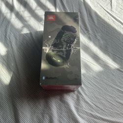Brand New Jbl Filp 6 Camo Speaker 45$