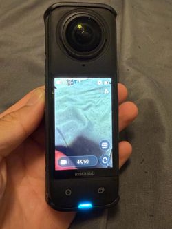 Insta360 X4 action cam & accessories