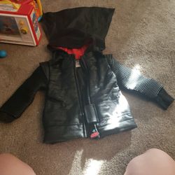 New DISNEY DARTH VADER JACKET. SIZE 3 WITH CAPE AND HOOD