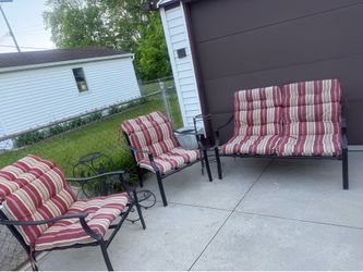 Patio set  with cushions