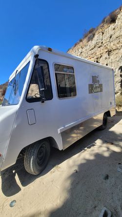 2002 Food Truck Step Van
