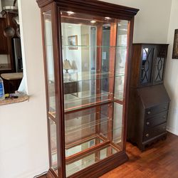 Lighted Glass Display Cabinet