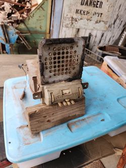 Old Chevy Radio $125 
