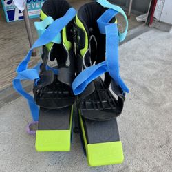 Read Description. Bouncing Boots Jumping Shoe Size Small Age 5+ Less Than 88lbs Boosters