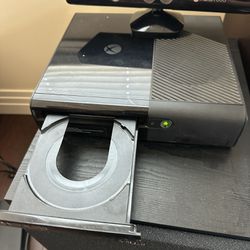 Xbox 360 With 18 Games
