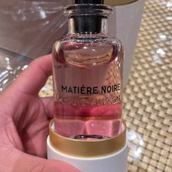 Louis Vuitton Matiėre Noire Perfume  