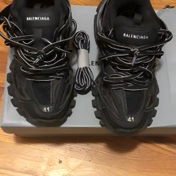 Balenciaga Track Led Runner 