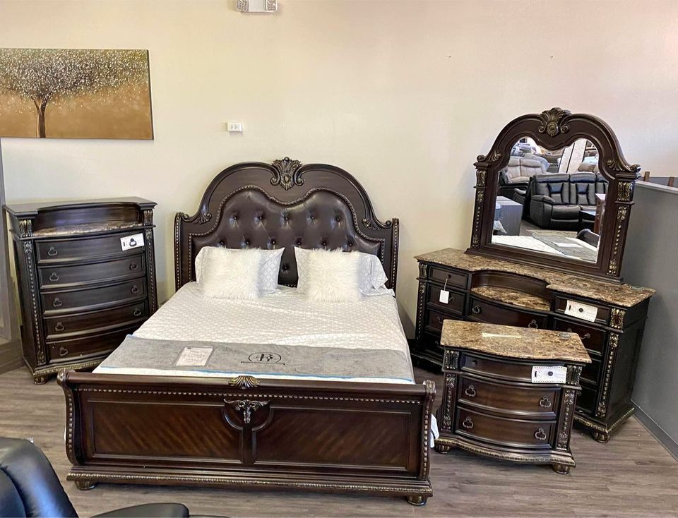 Stanley Cherry Brown Sleigh Bedroom Set* Next Day Delivery 