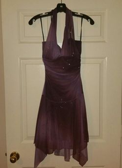 Purple size small in girls beautiful dress