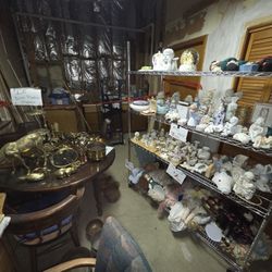 Garage Sale/estate Sale Last Day