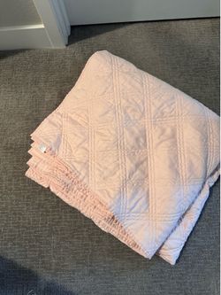 Blush pink full comforter
