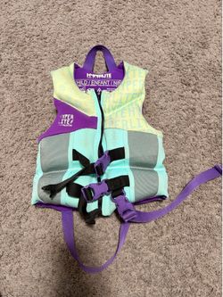 Infant life vest