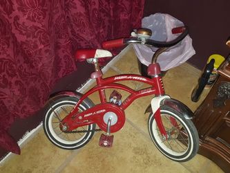 Classic Radio Flyer 10" Bike