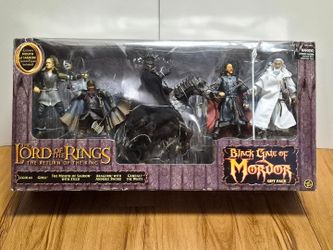 The Lord Of The Rings Black Gate Of Mordor Gift Pack 6 Action Figure Set