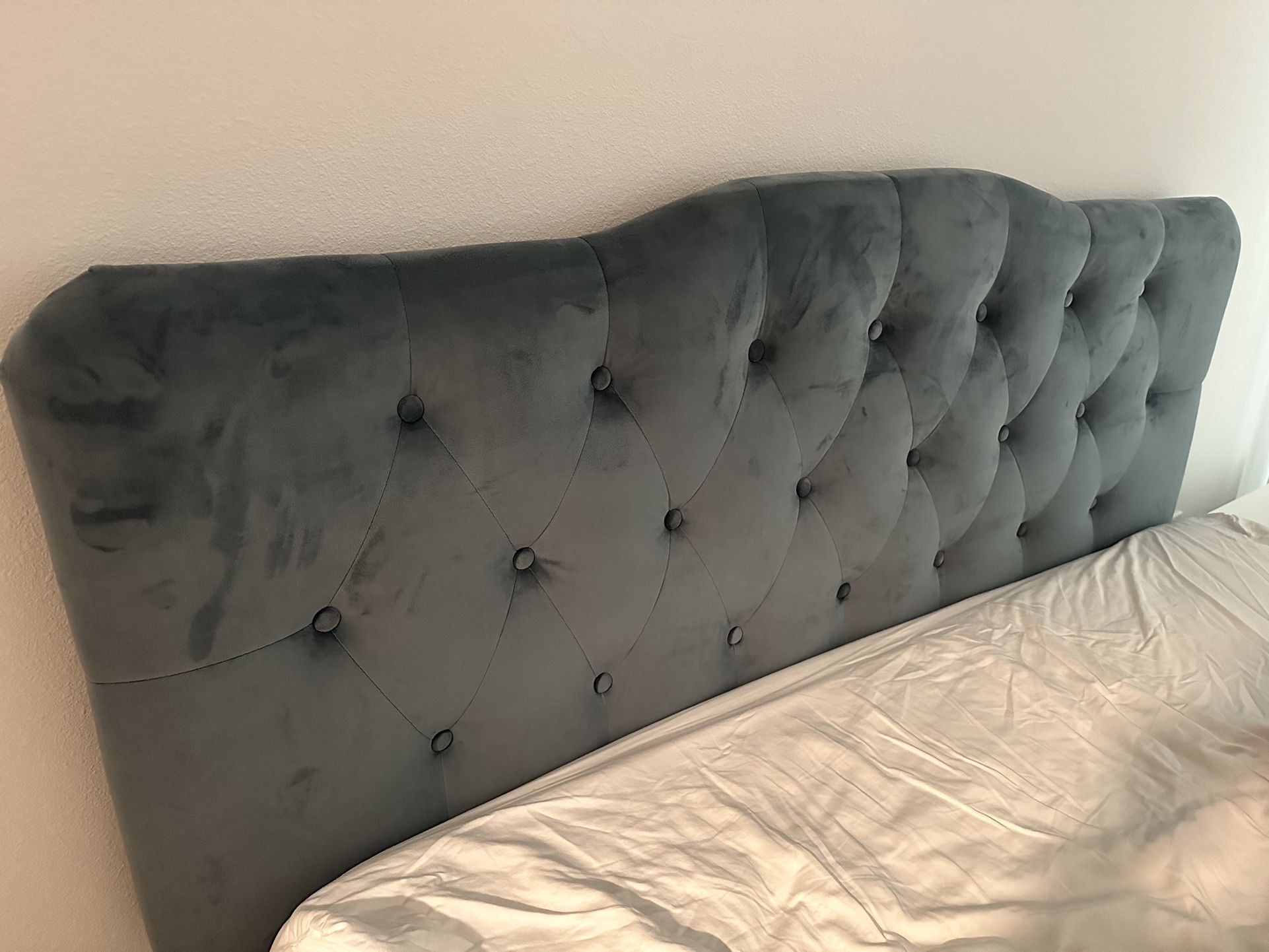 Blue Headboard In Excellent Condition