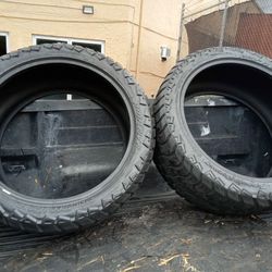 2 Tires 305 40 22s
