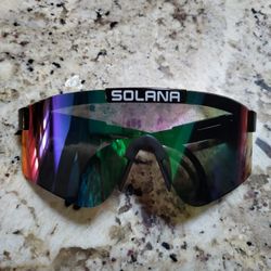 NEW W/NO TAGS SALANA POLARIZED SUNGLASSES