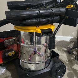 Vacmaster Professional Beast Series Stainless Steel Vacuum Cleaner  - 14-Gallons, 6.5HP, MODEL#VJE1412SW 0201 - Onboard hose, accessory & power cord s