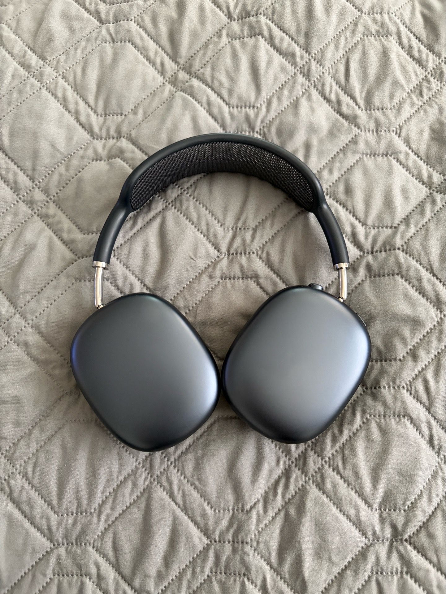 AirPods Max