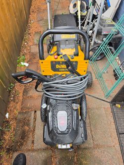 DeWalt Pressure Washer 3300psi