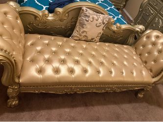 Gold Bench with button tufted leather finish