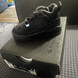Jordan 4 Black Black Graphite Size 4c