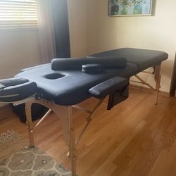 Massage Table 