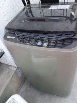 BRAND NEW PORTABLE WASHER